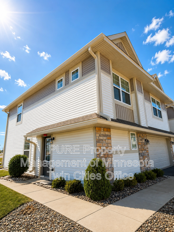 Lake Elmo Townhome: 9987 5th Street Ln N
