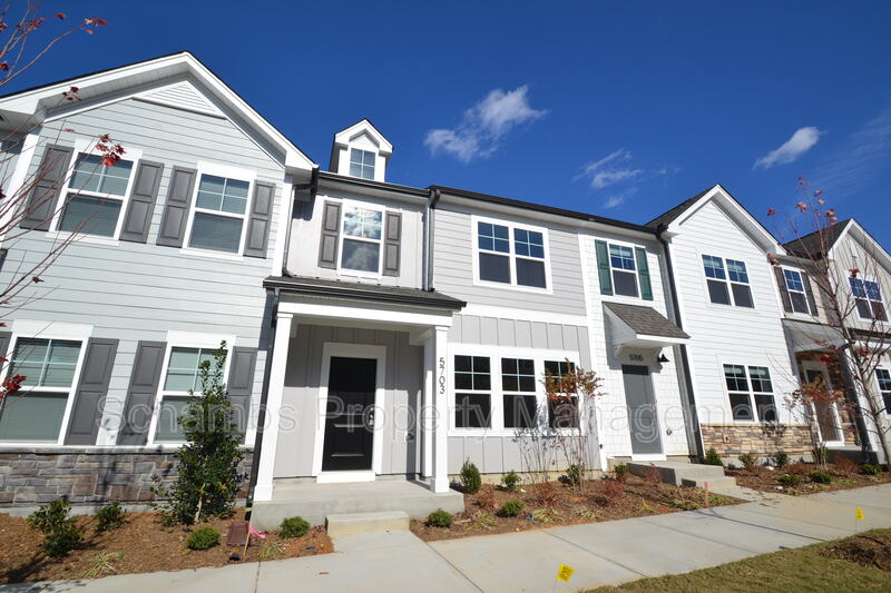 Raleigh House: 5703 Preveza Pl