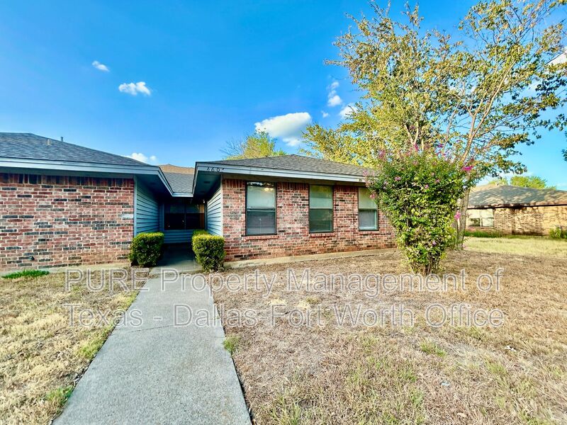 Fort Worth Condo: 4607 Menzer Road