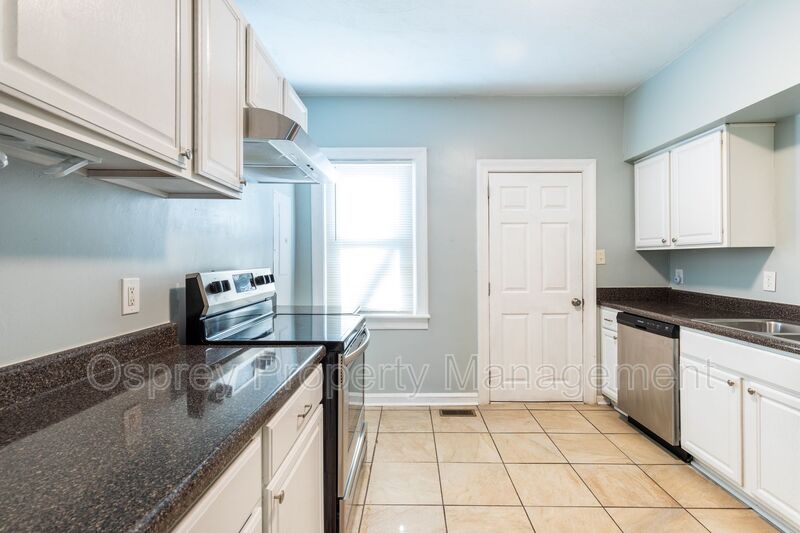 3747 Henrico St - - Photo 6