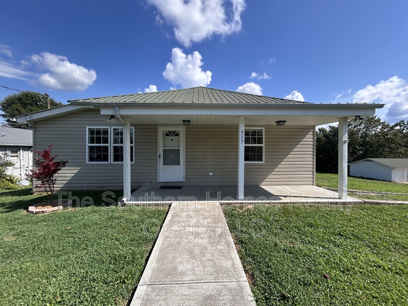Athens House: 517 Sherwood Avenue