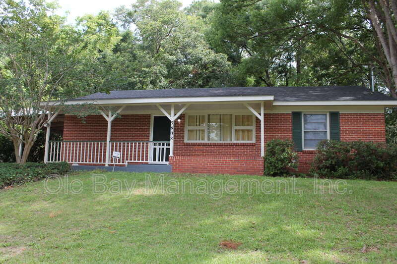 Mobile House: 5608 Morlee Dr S