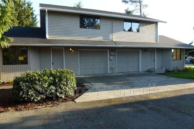 Everett House: 2121 Chestnut St