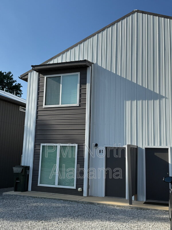 Brownsboro Condo: 401 Morring Rd B1