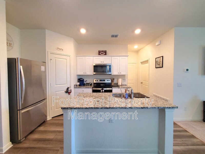 12511 Antilla San Antonio TX 78245 - Photo 5