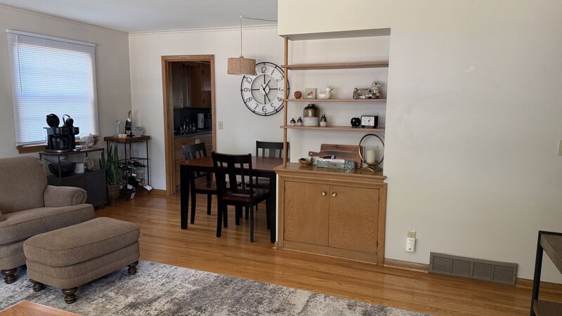 Edina Condo: 6017 France Ave S