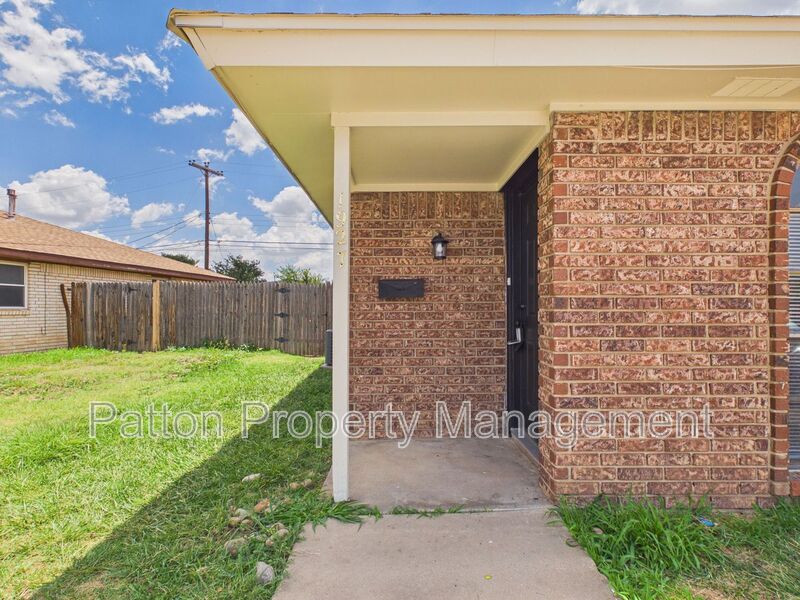 Amarillo Condo: 1927 Howard