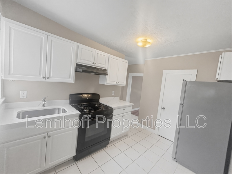 Framingham Condo: 23 Hilton Street, Unit 1