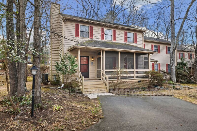 Carrboro Condo: 205 W Poplar Ave