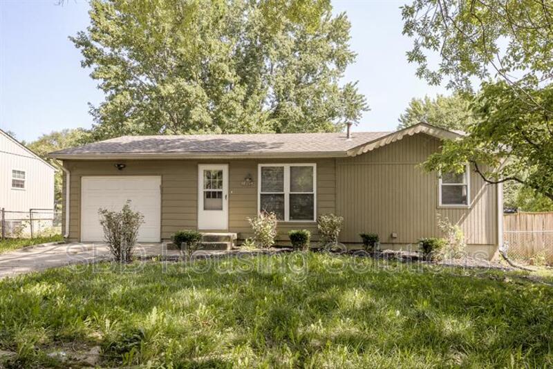 Independence House: 18304 E 18th St N