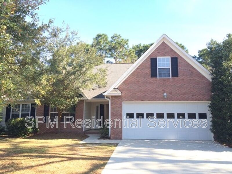 Wilmington House: 5005 Woods Edge Rd