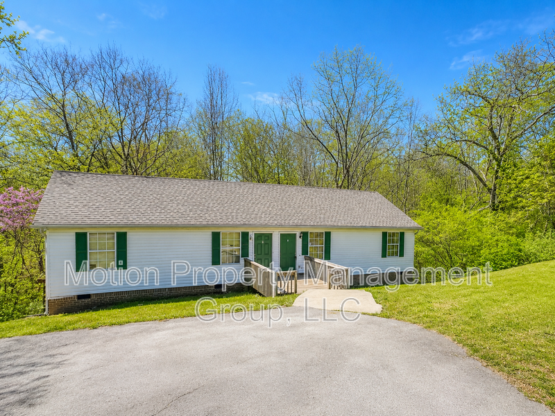 Hixson House: 804 Forest Dale Lane - Unit A
