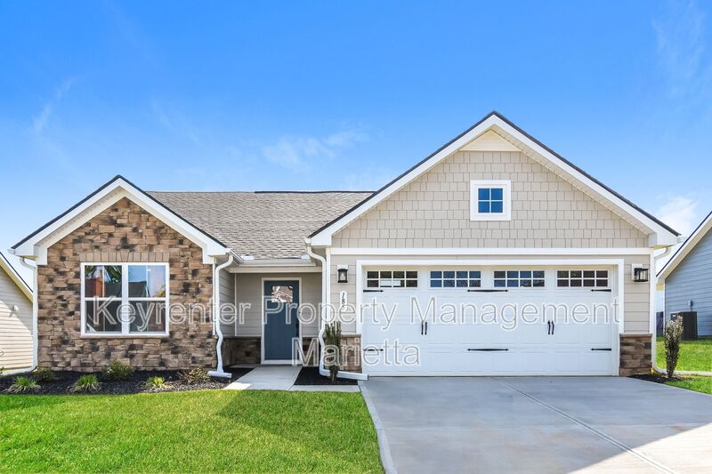 Calhoun House: 185 Oakleigh Drive