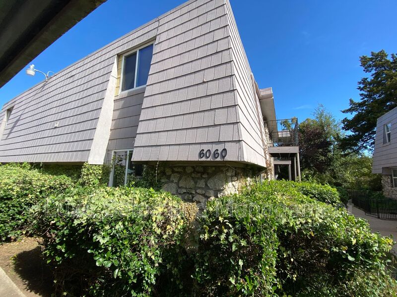 Oklahoma City Condo: 6060 NW Expressway