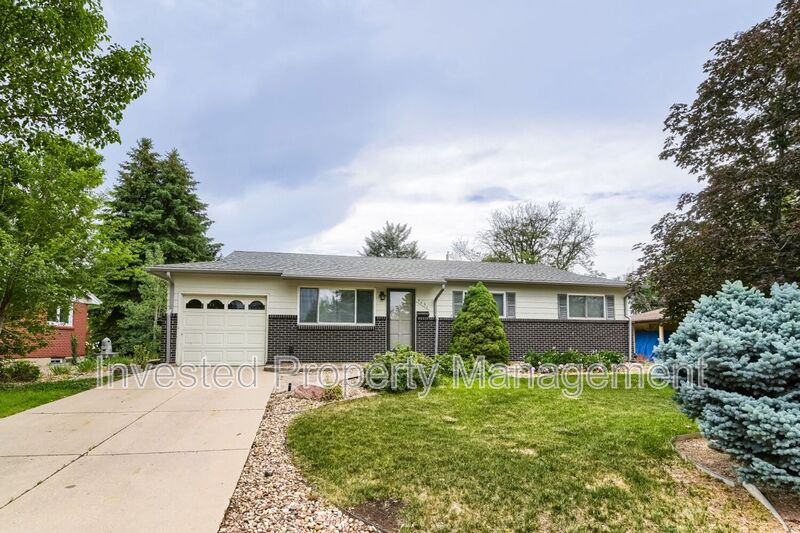 Westminster House: 9091 Raleigh St