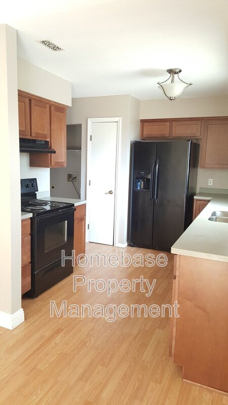 Farmington Condo: 5210 Hickory Avenue