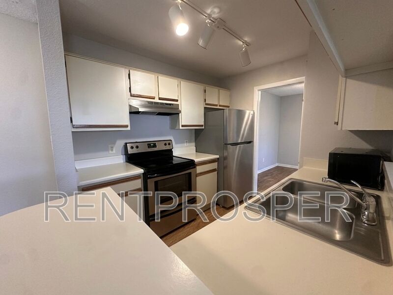 Orlando Condo: 5530 Chrishire Way