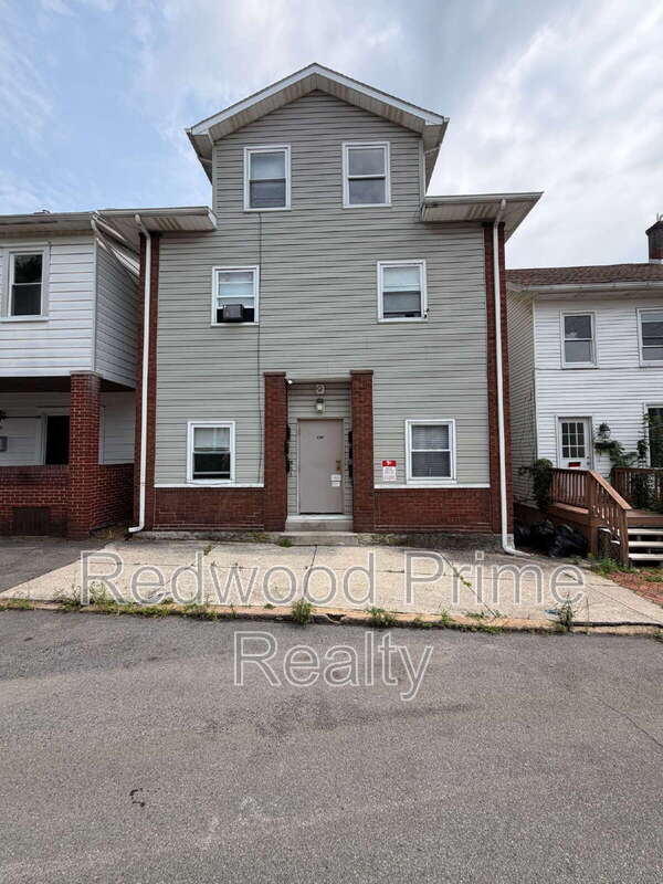 Altoona Condo: 1307 16th Avenue