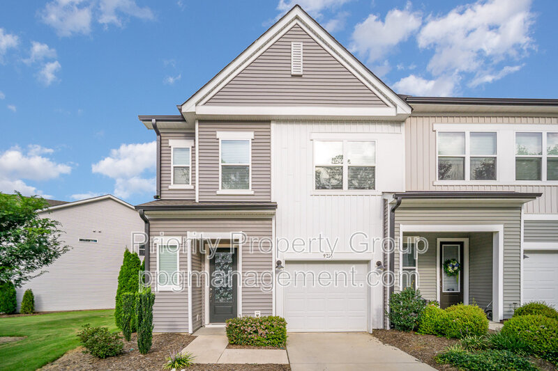Charlotte Townhome: 9213 Widden Way