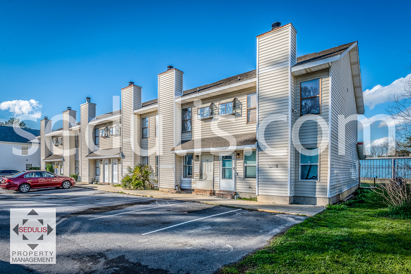 Goose Creek Condo: 190 Pine Shadow Drive