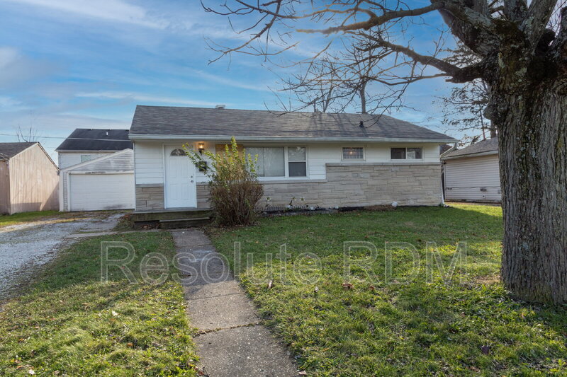 Indianapolis House: 7955 E 49th Street