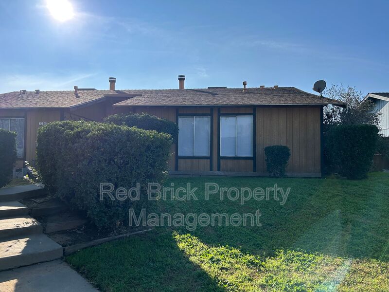 Merced House: 1302 Frankfort Ct.