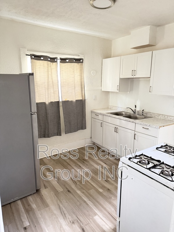 Toledo Condo: 2750 Monroe