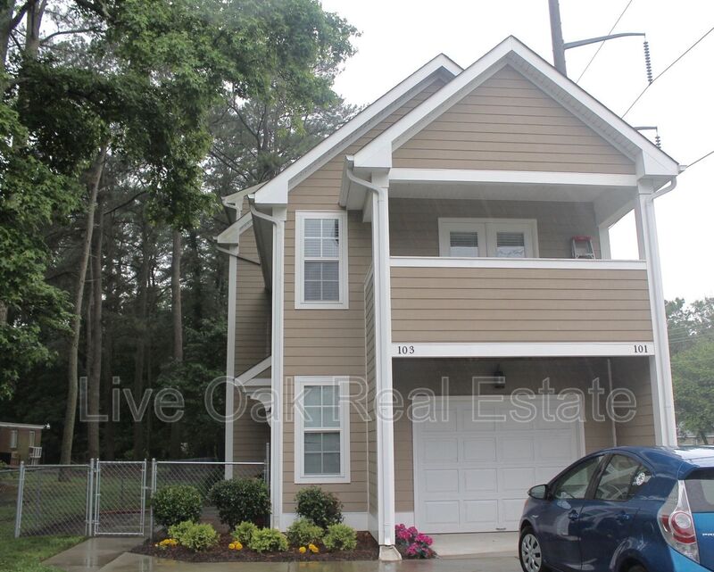 Virginia Beach House: 103 S. Corwood