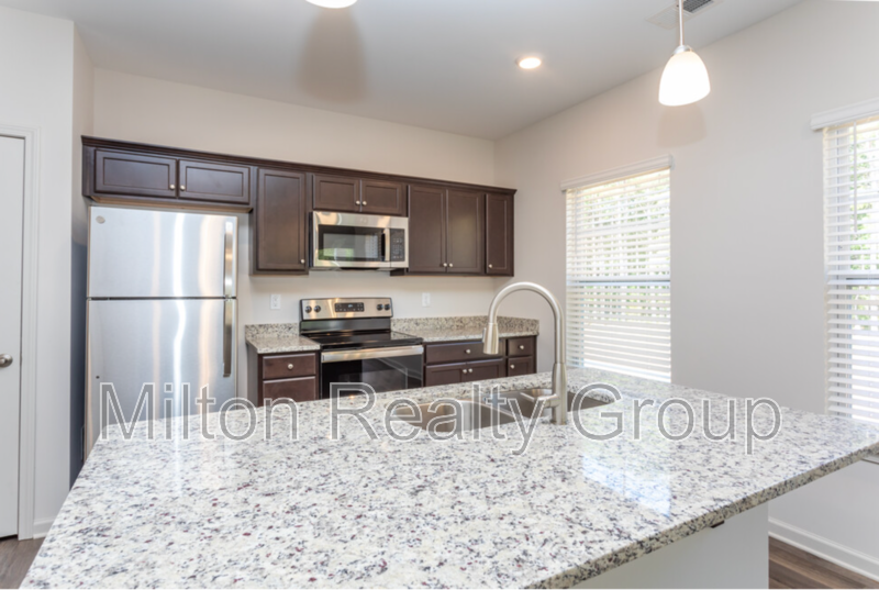 Lillington Condo: 210 Grove Circle