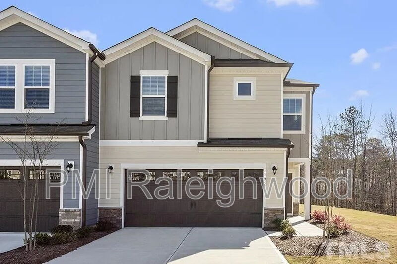 Apex Townhome: 1195 Chestnut Bluff Run