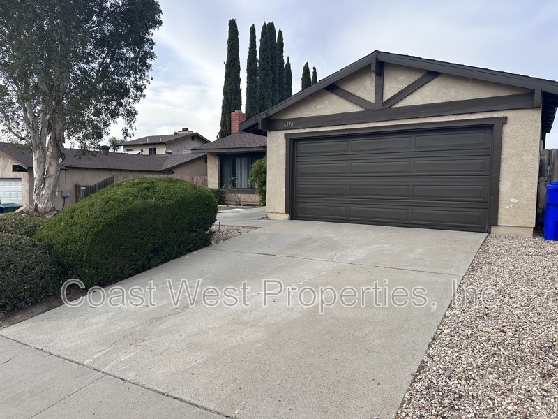 San Diego House: 6570 Oakridge Rd