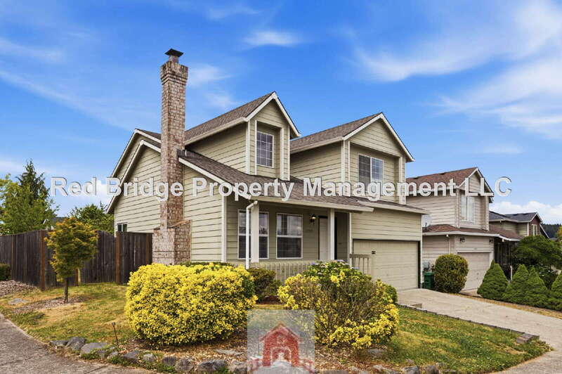 Tigard House: 13571 Southwest Uplands Drive