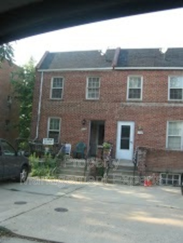 Arlington Condo: 1559 19th St.