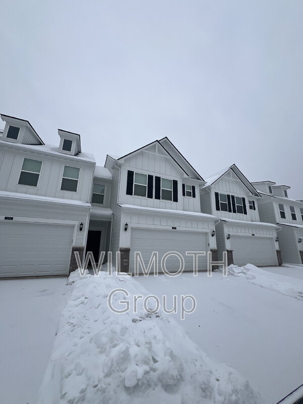 Noblesville House: 7300 Shroyer Way