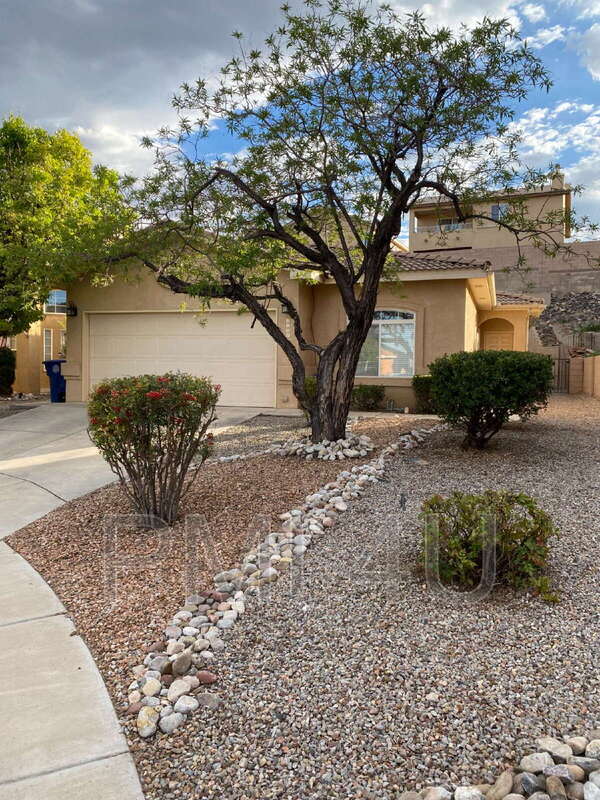 Albuquerque House: 5504 Mansfield Pl NW