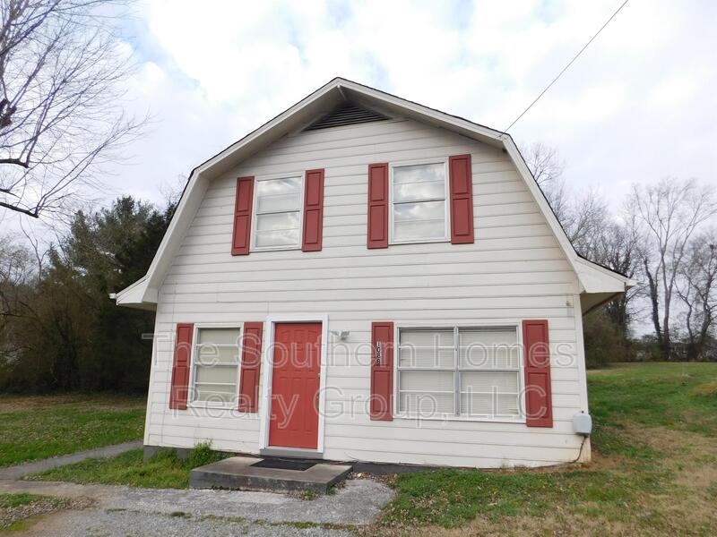 Athens House: 108 B Stanton Lane