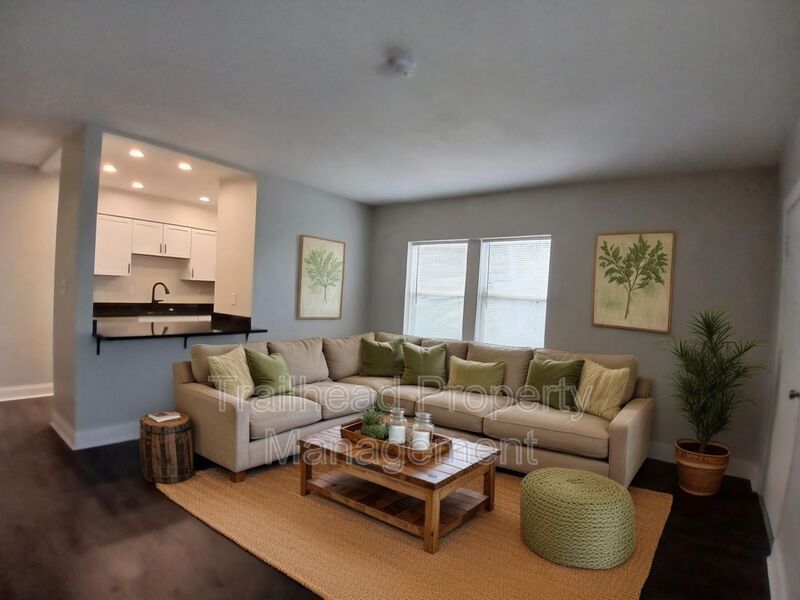 Kansas City House: 2727 Campbell