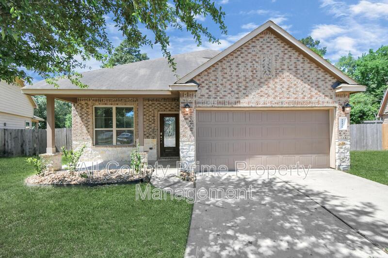 Conroe House: 11439 Supreme Court