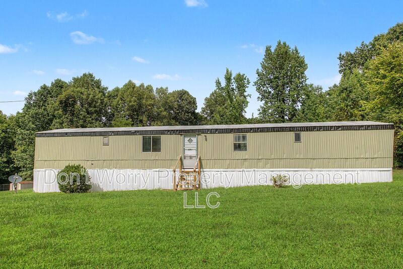 Stoneville House: 1086 Frye