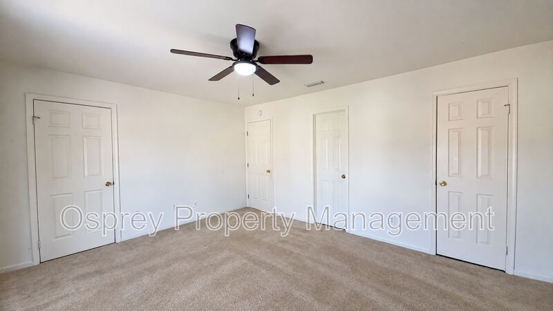 End-Unit 3 Bedroom Townhome!  - Photo 16