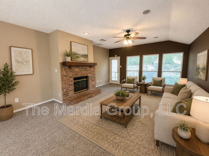 McKinney House: 1012 Margaret Dr