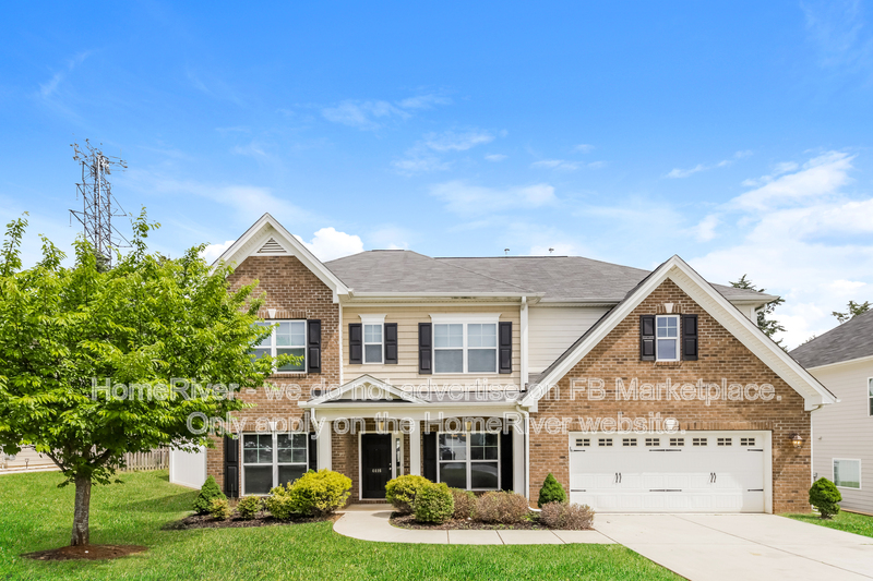 High Point House: 4416 Alderny Cir