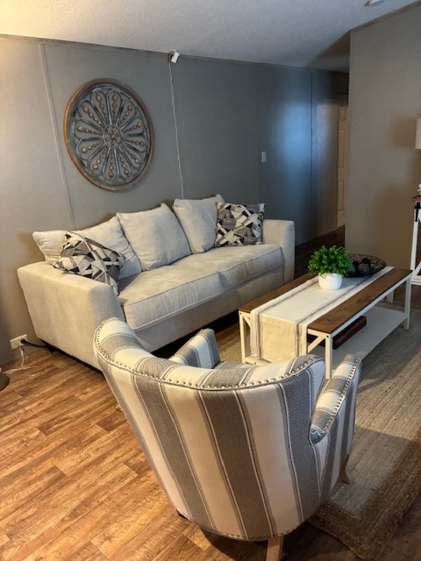 Sharpsburg House: 453 Kasey Circle