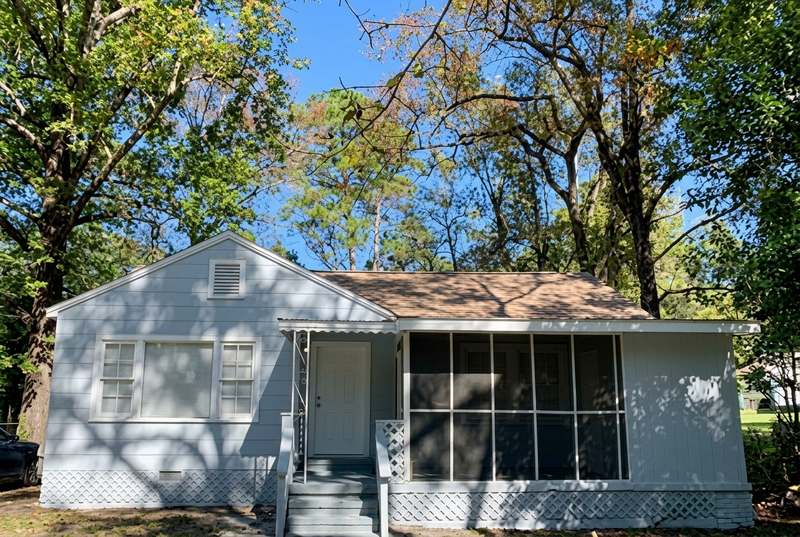 Columbus House: 4265 Mayfield Drive