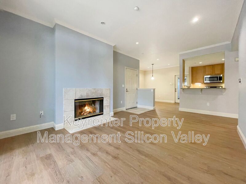 Sunnyvale House: 602 Arcadia Terrace