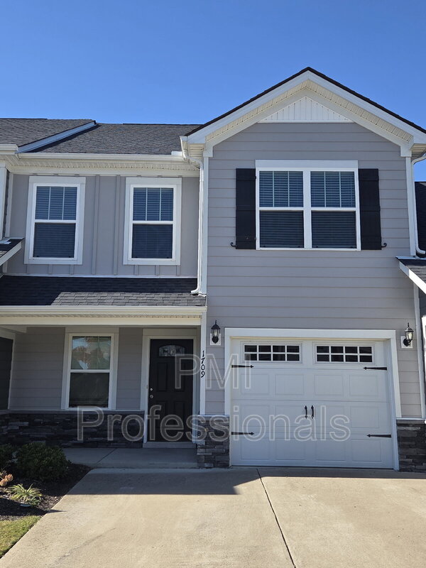 Murfreesboro Townhome: 1709 Calypso Dr