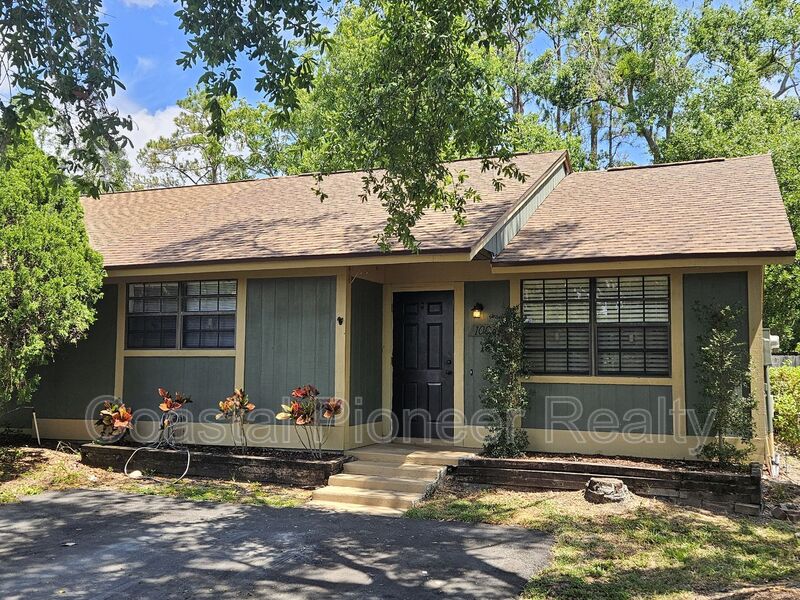 Safety Harbor House: 1003 Willow Pond Dr