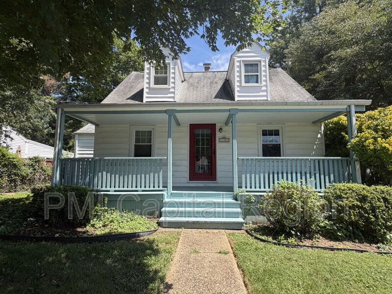 Silver Spring House: 11303 Dewey Rd