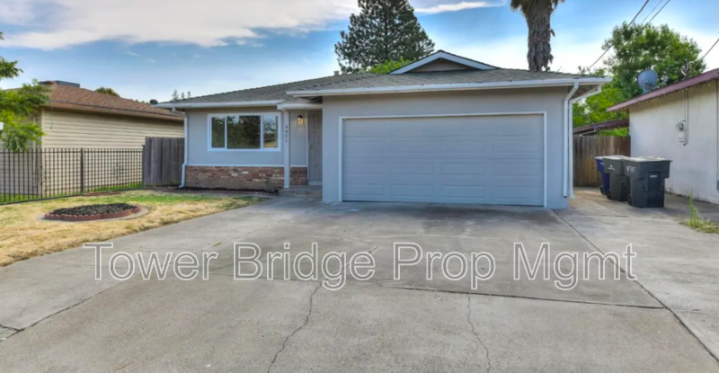 Sacramento House: 4401 77th Street