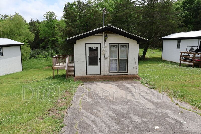 Columbia House: 2570 Sowell Mill Pk
